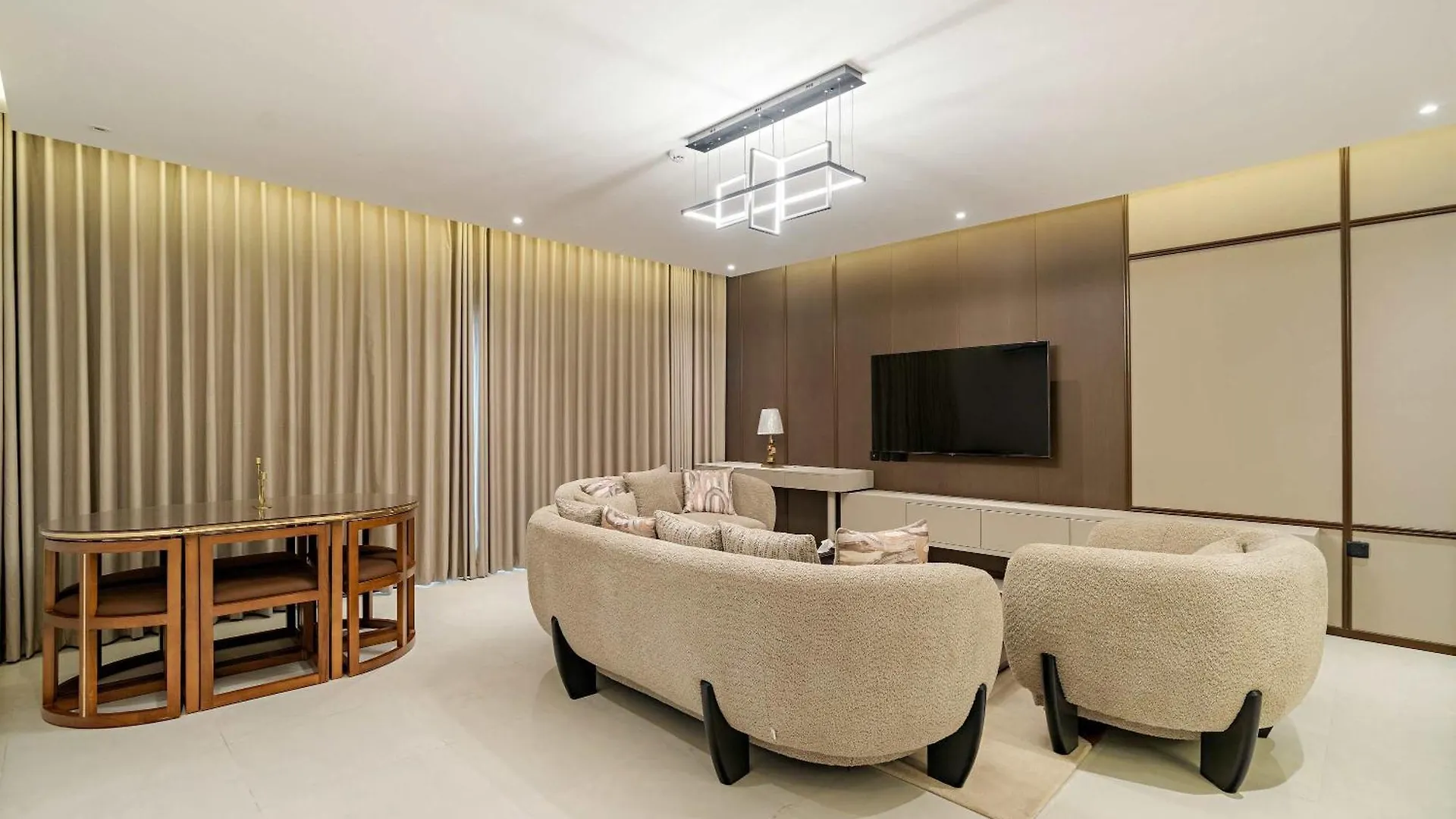 Silkhaus Luxurious 2Bdr In Garden Residence Riyadh Apartment