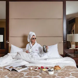 Hotel Marriott, Riad